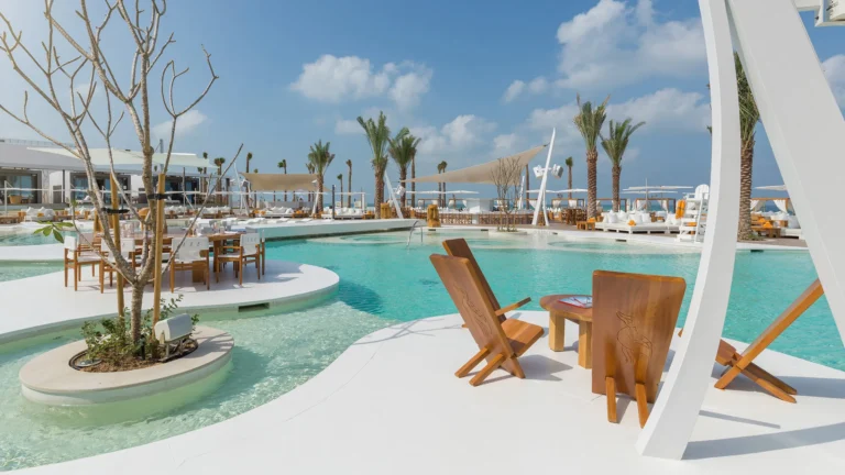 10 Best Beach Club In Isla Mujeres, Mexico (Guide 2022)